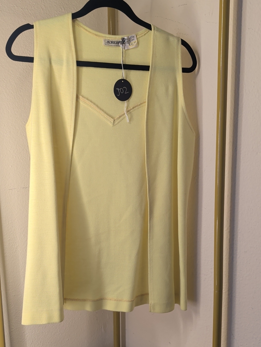 60s Light Yellow Sleeveless Layered Shell Top - Unbranded